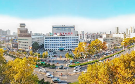 襄阳市中心医院 —— 助力高效的视频会议